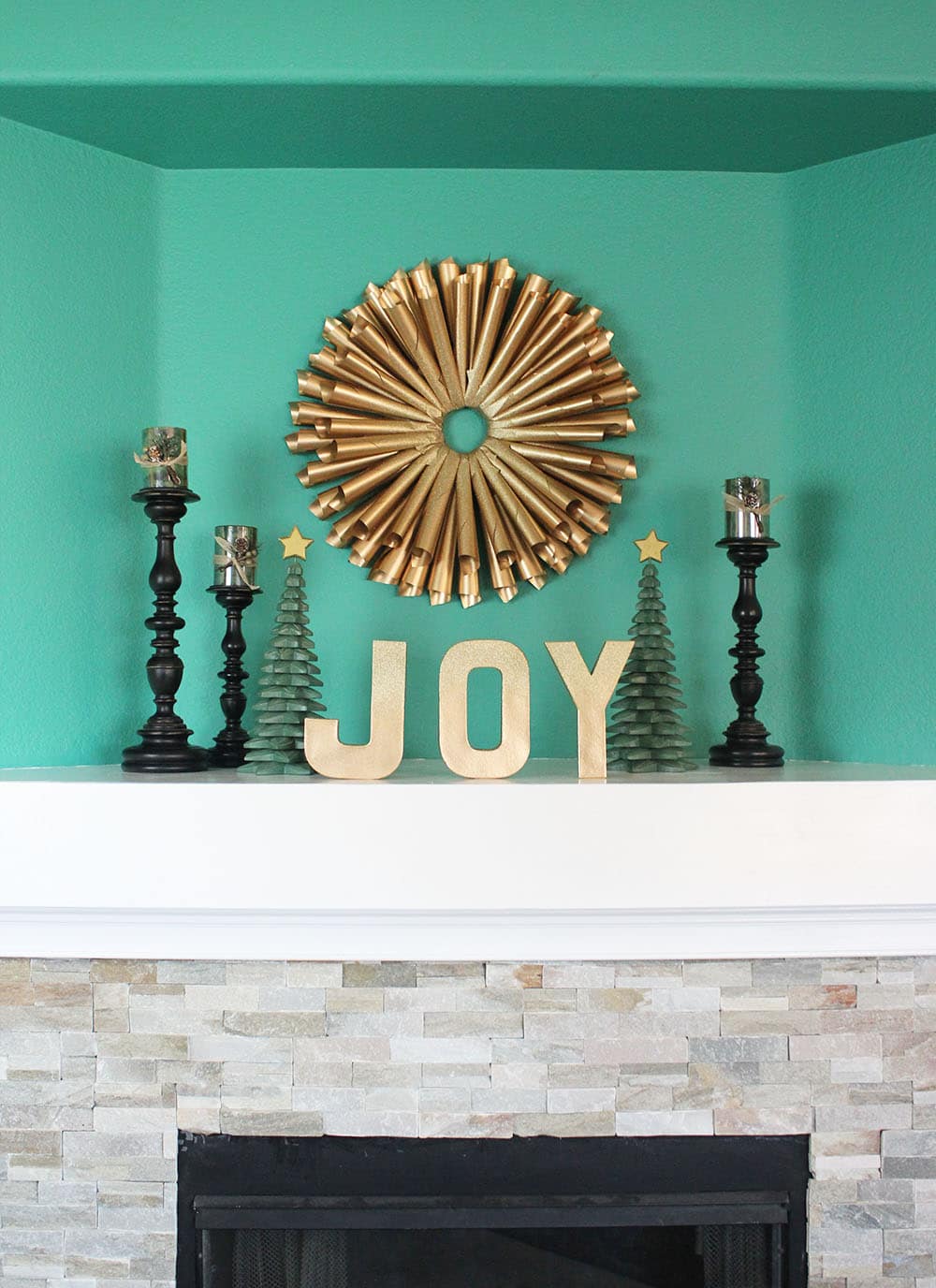 How to Make a Gilded Book Page Wreath for the Holidays