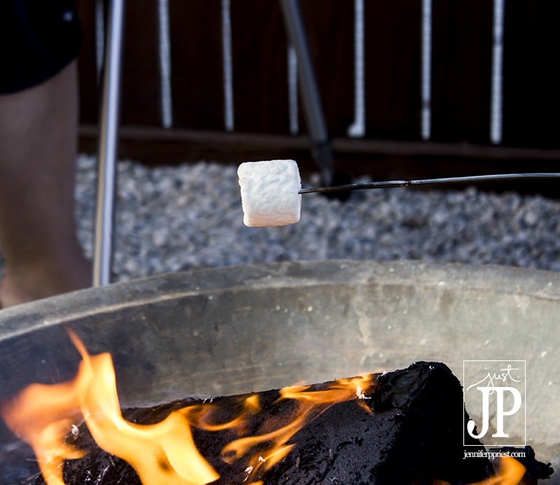How to toast a marshamllow for smores - JPriest