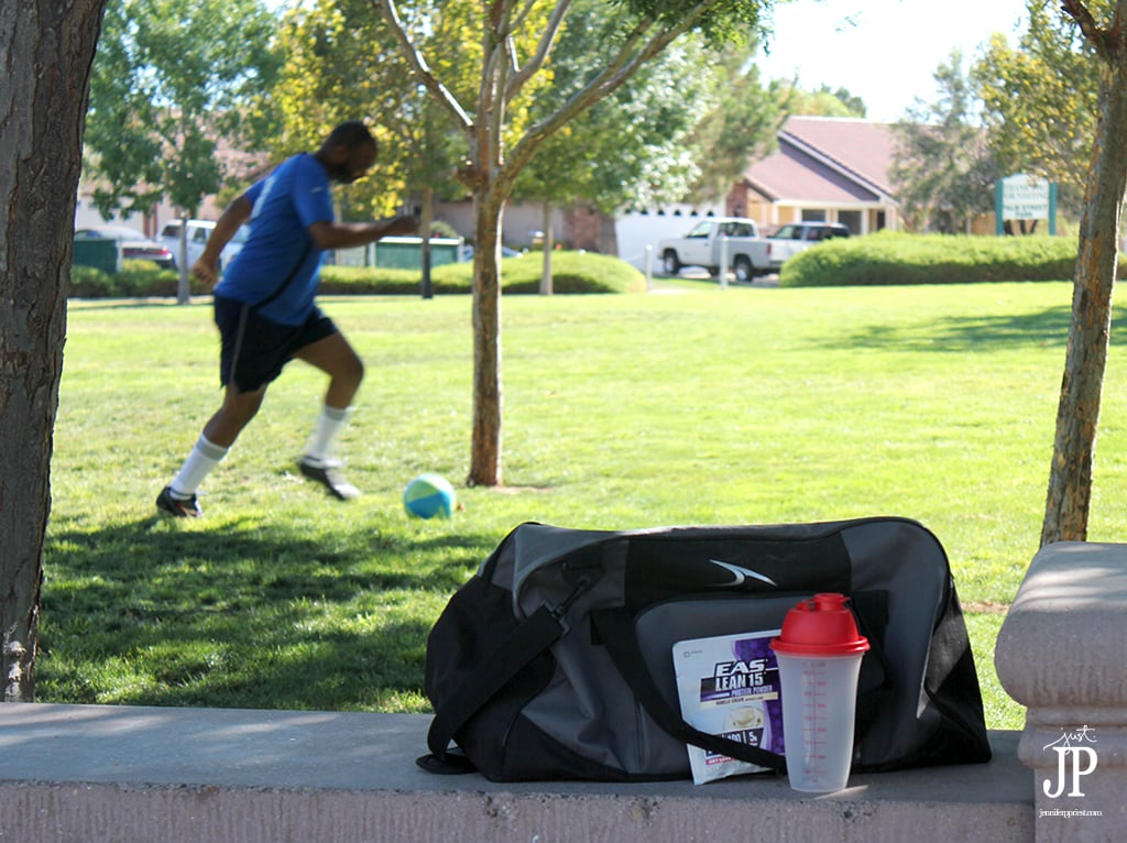 EAS-Protein-Powder-Shake-On-The-Go-at-Soccer-Practice-JPriest