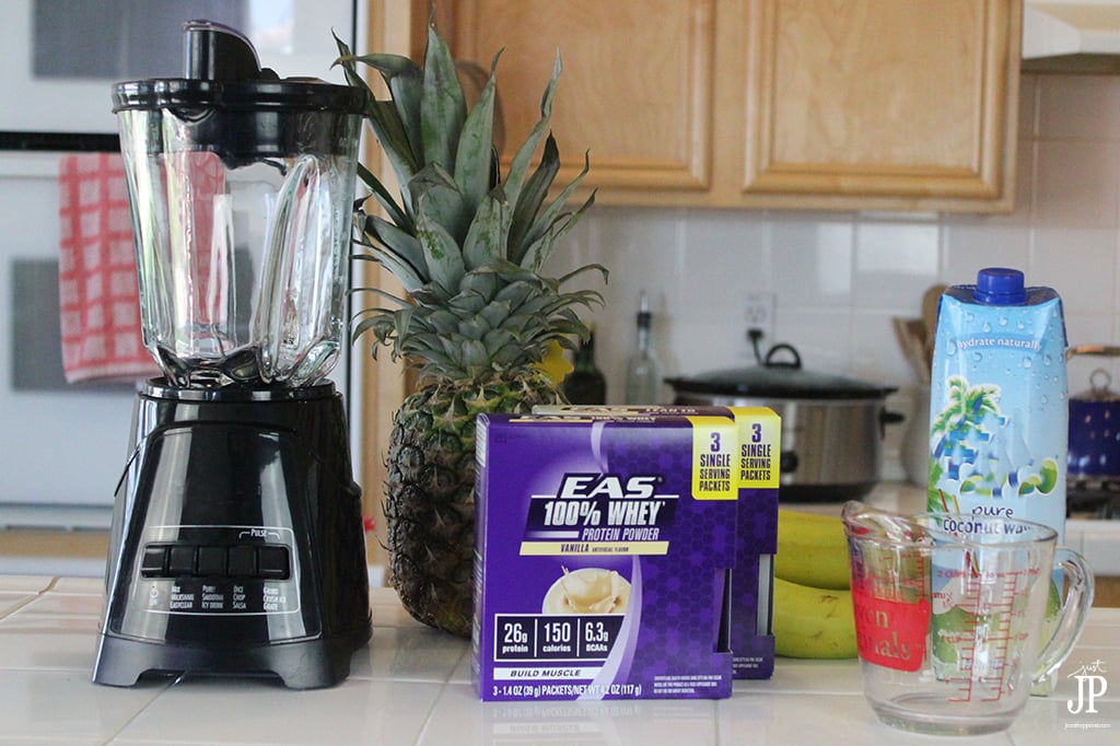 EAS-Protein-Shake-with-Fruit-JPriest