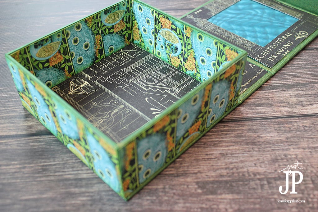 Graphic45---Clearsnap-Peacock-Mens-Trinket-Box-inside-Detail-JPriest
