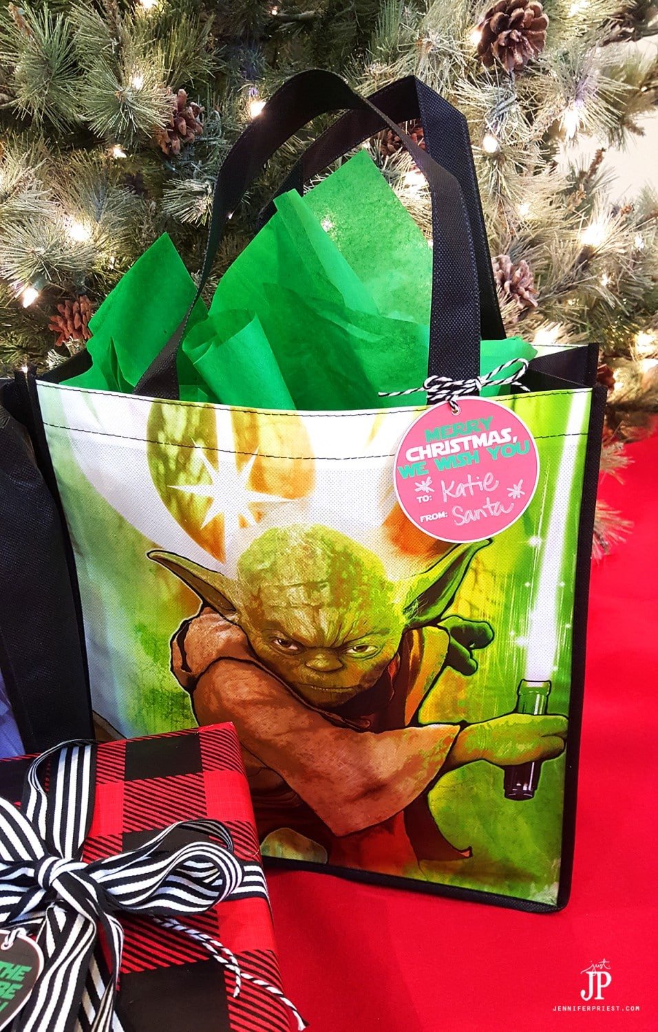 Merry-Christmas-Yoda-Printable-Tag-Star-Wars-Jpriest
