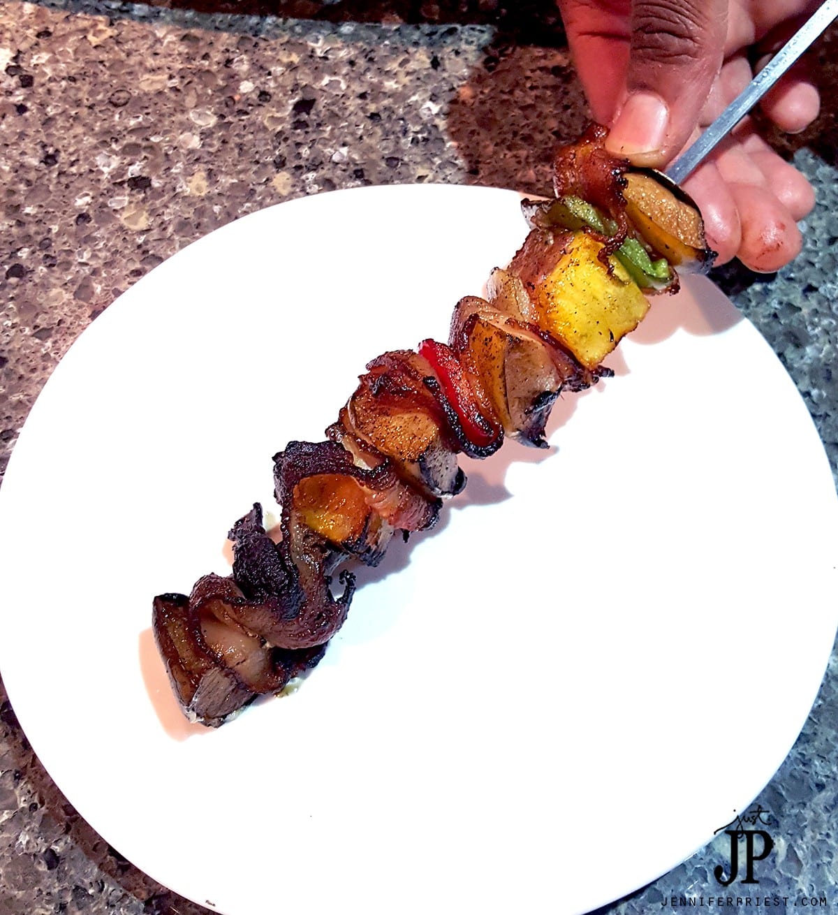 Remove kabobs from skewer