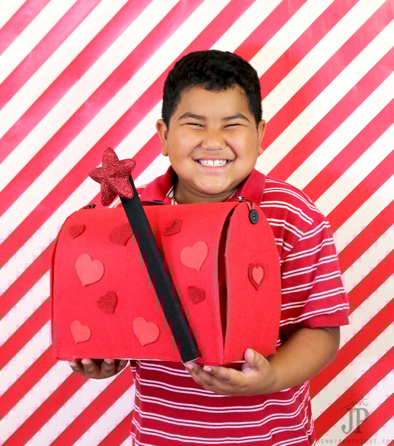 DIY Mailbox for Valentine’s Day!