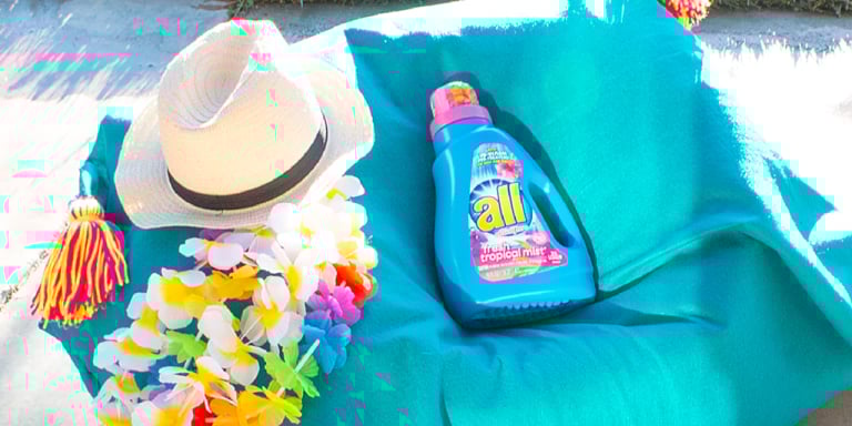 Tropical DIY Bean Bag Cover #BringTheTropicsHome
