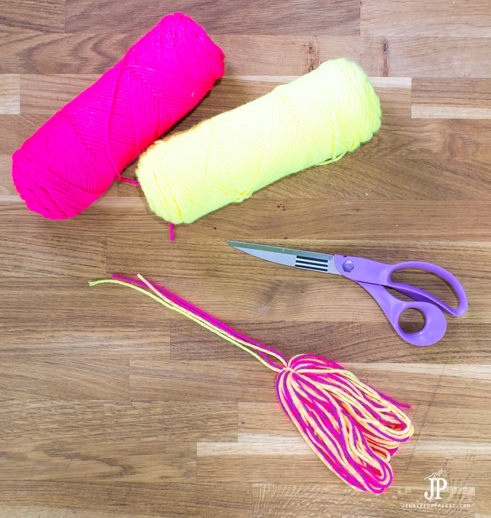 8---How-to-make-a-Yarn-Tassel-jenniferppriest