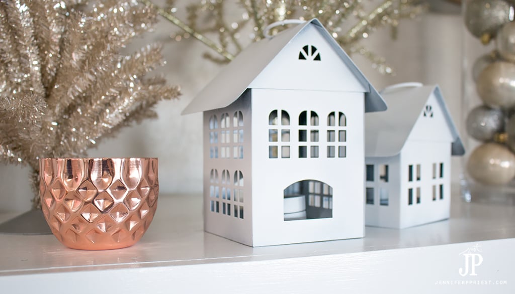 diy-christmas-holiday-decorations-mantle-decor-jenniferppriest