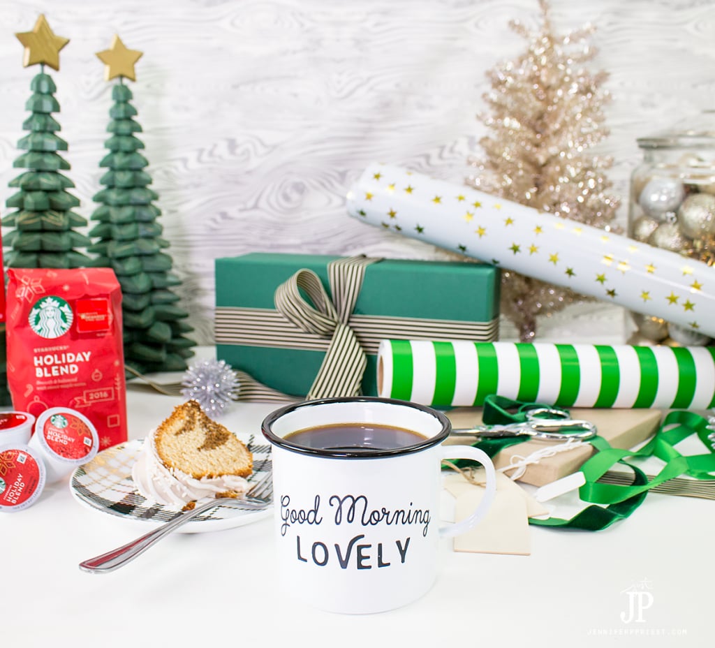 5 Easy Holiday Decorating and Christmas entertaining ideas with Starbucks Holiday Blend K-Cup pods and Starbucks Peppermint Mocha Latte Caffe K-Cup pods at Walmart