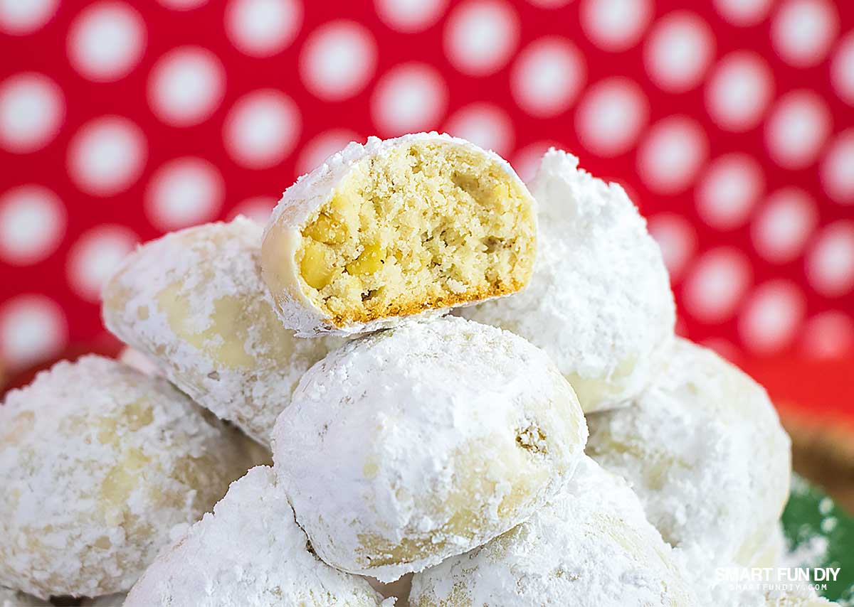 Mexican Wedding Cakes Recipe (or Russian Tea Cakes) Cookies