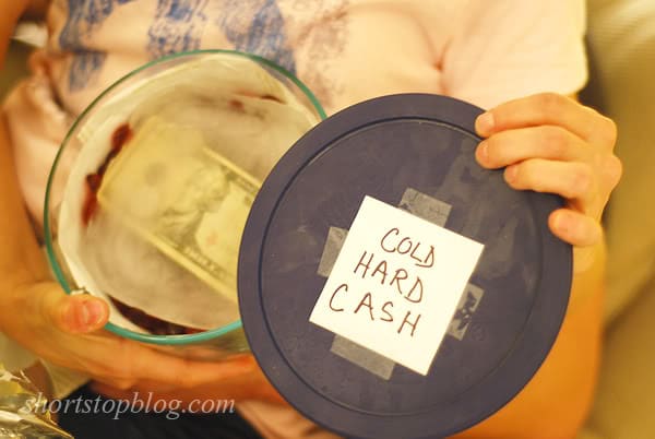 120-Creative-Ways-To-Give-Gift-Cards-And-Money-Smart-Fun-DIY #giftcardsideas #christmasideas