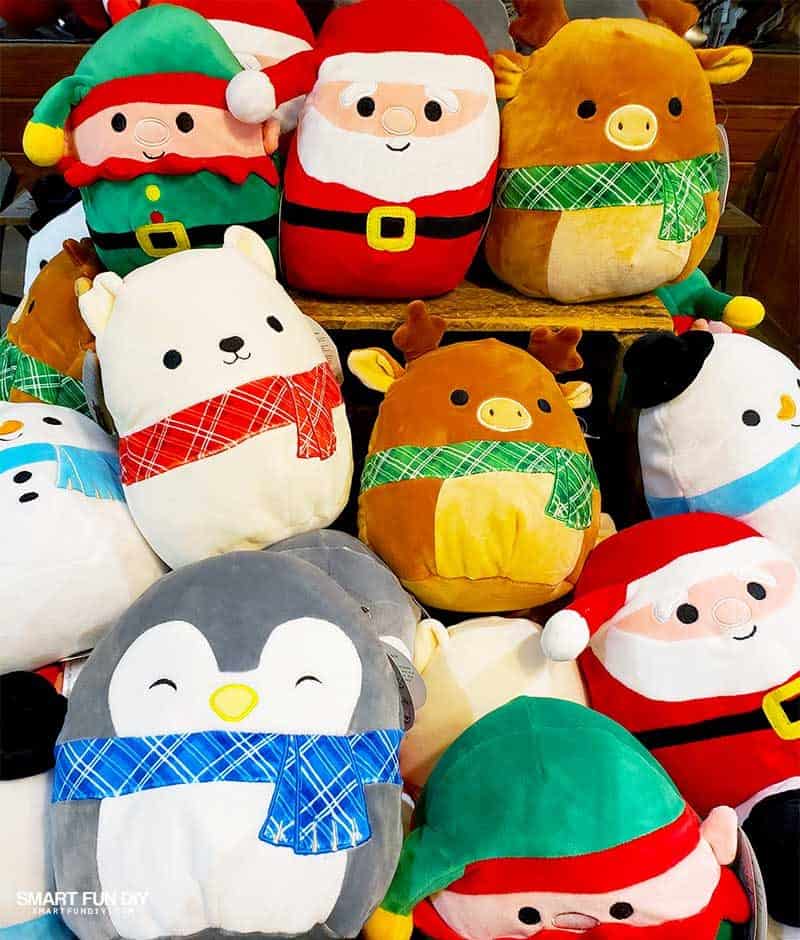 Christmas Stuffies at Knott's Merry Farm
