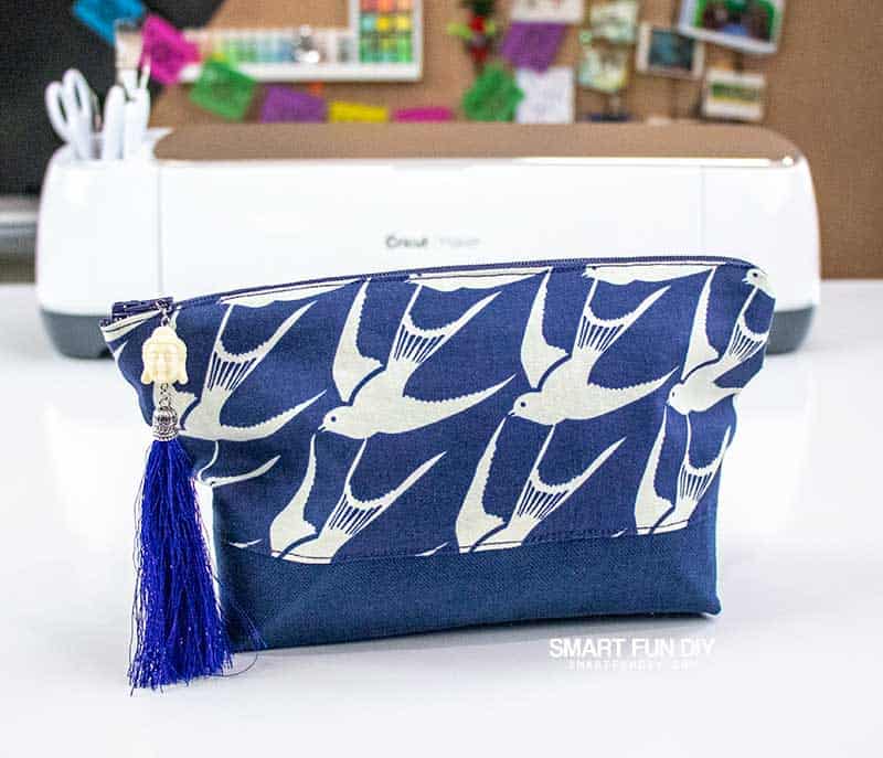 Makeup bag created with Cricut Maker