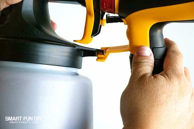 assembling Wagner Flexio Sprayer with air power