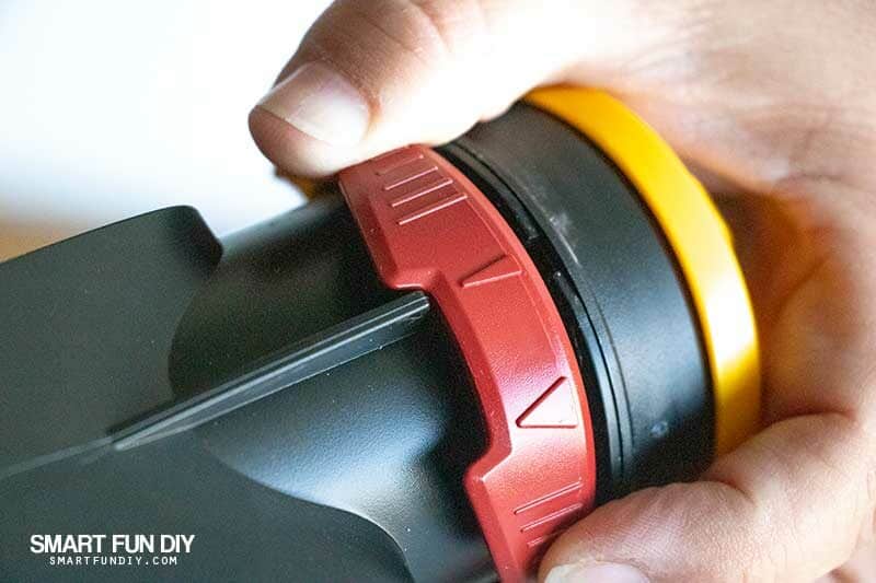 Setting spray width level on Wagner Flexio Sprayer